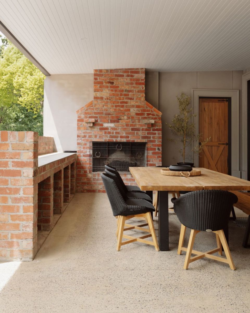 Satara - Jackie Fyfe Interiors - Skal Dining Chair