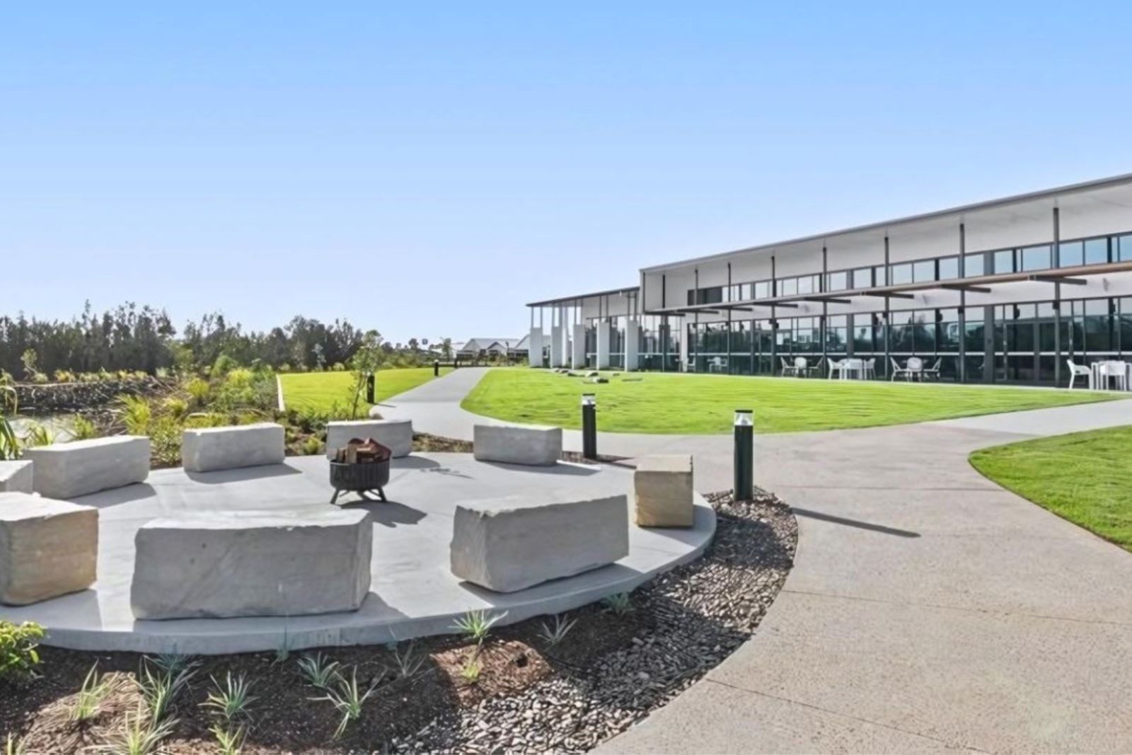 Serenitas Retirement Village