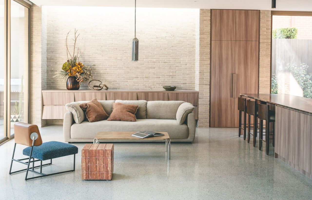 Satara Indoor Sofa Guide