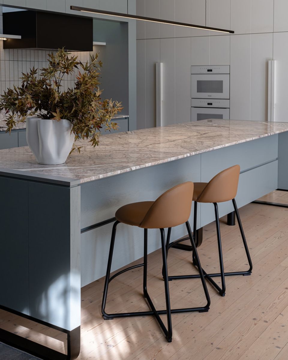 Satara Lilly Bar Stool - Mosaic Collection