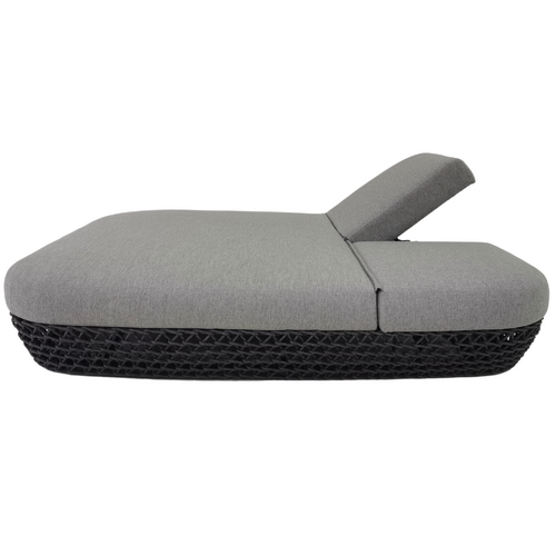 Contour Daybed 